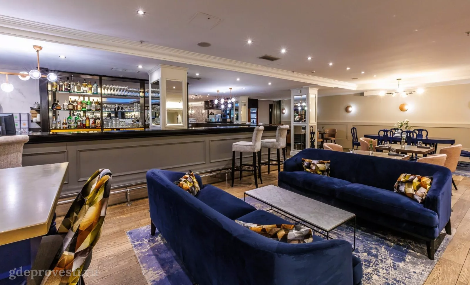 Vasilievsky Hotel — Ресторан, Арт-рум и Библиотека — зал в отеле в Санкт-Петербурге, фото 1