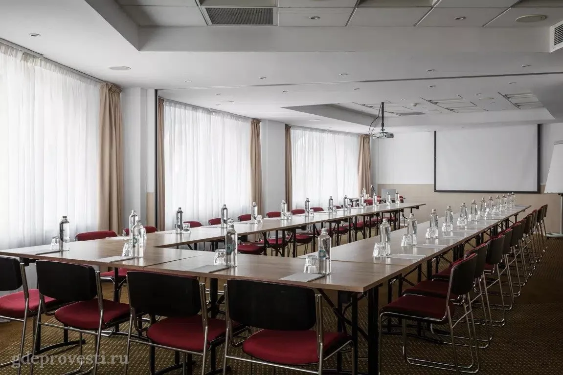 Novotel Санкт-Петербург Центр — Зал «Мадрид – Берлин» — зал в отеле в Санкт-Петербурге, фото 1