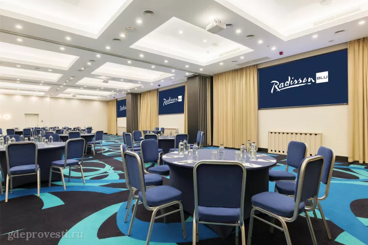 Radisson Blu Белорусская — Мюзик-холл — зал в отеле в Москве