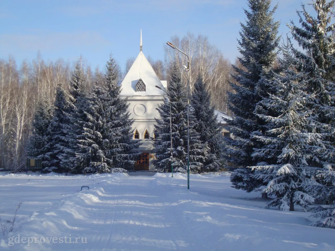 База отдыха «Родничок» — загородная площадка в Омске, фото 1