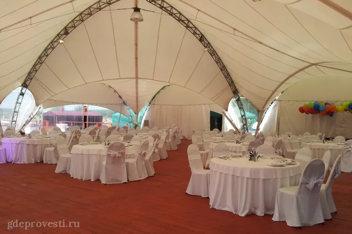 Green Beach Троицкое — летняя площадка в Москве