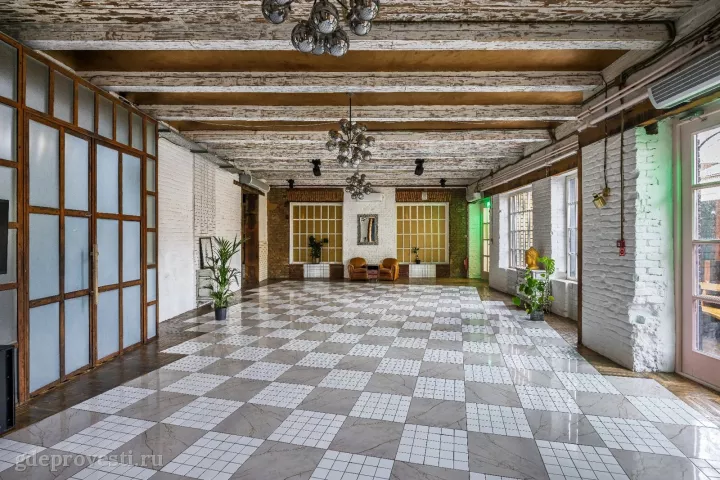 LOFT HALL #4 — Mondrian — лофт в Москве, фото 2