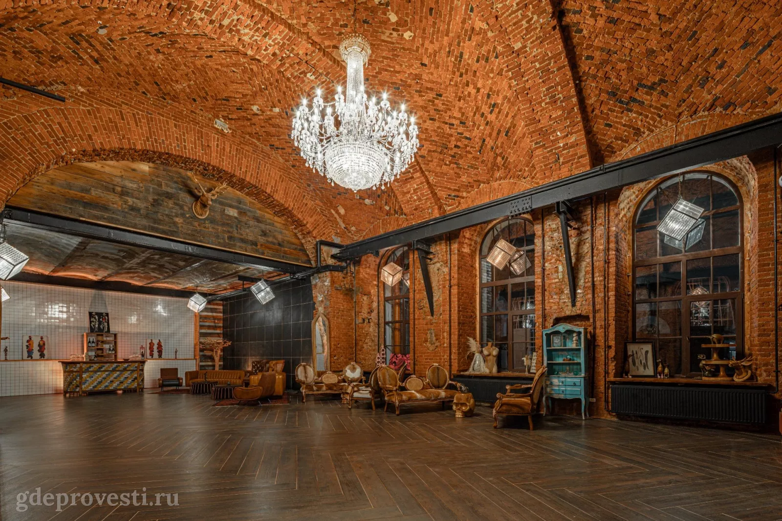 LOFT HALL #7 — Montferrand Hall — лофт в Санкт-Петербурге, фото 1