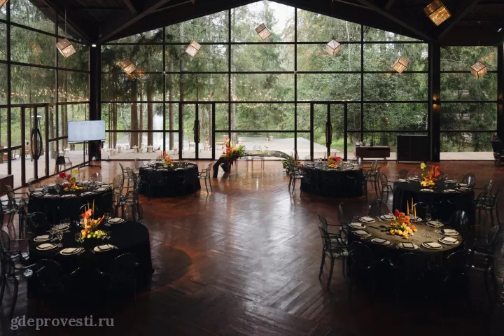 LOFT HALL THE BIRCH — Amberwood House — загородная площадка в Москве, фото 3