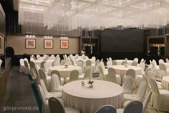 DoubleTree by Hilton — Diamond Ballroom — банкетный зал в Тюмени, фото 3