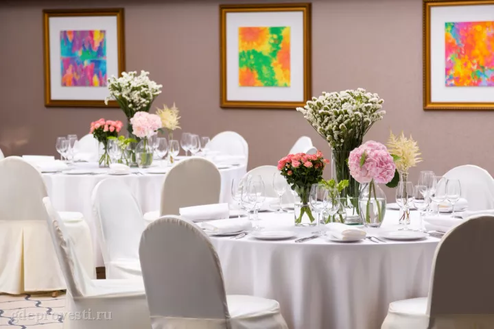 DoubleTree by Hilton — Diamond Ballroom — банкетный зал в Тюмени, фото 5