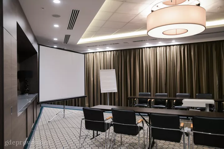 DoubleTree by Hilton — Titanium Hall — конференц-зал в Тюмени, фото 4
