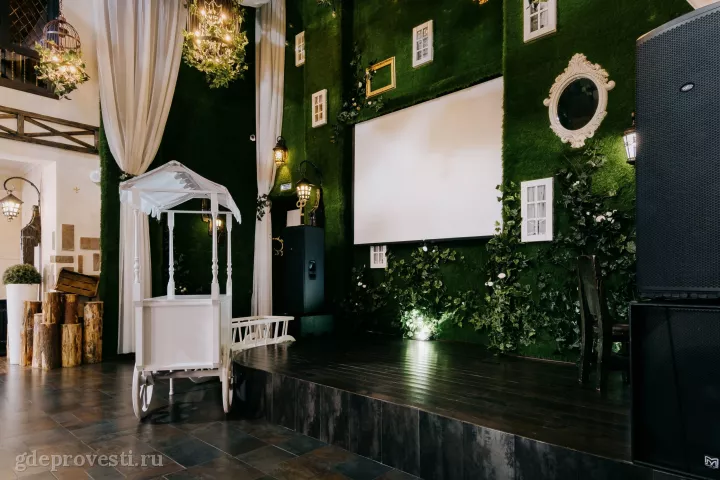 Green House — Средневековый зал — банкетный зал в Тюмени, фото 3