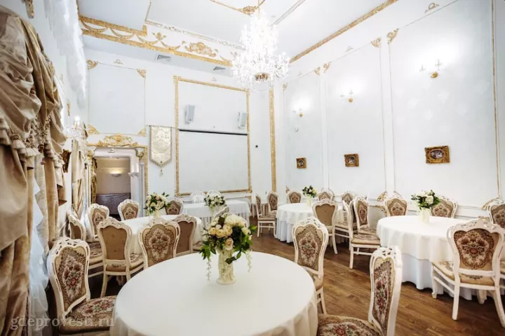 Green House — Дворцовый зал — банкетный зал в Тюмени, фото 2