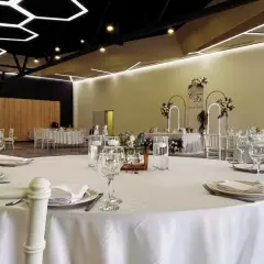 GOPARK HOTEL — Salon