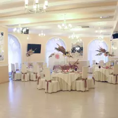 Колизей Холл — Малый зал