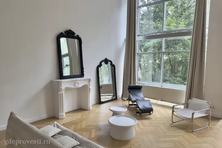 Base photostudio — Зал «Париж+Балдеж» — зал в Москве, фото 2
