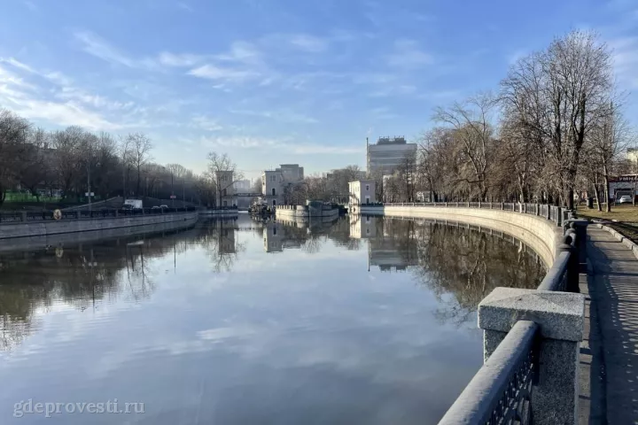 ARTPLAY — Балкон — летняя площадка в Москве, фото 5