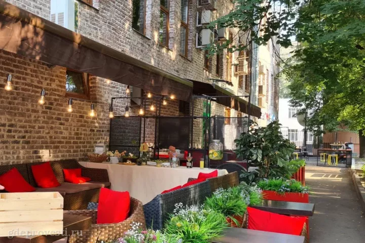 YA-cafe — Я-кафе 2 — летняя площадка в Москве, фото 6