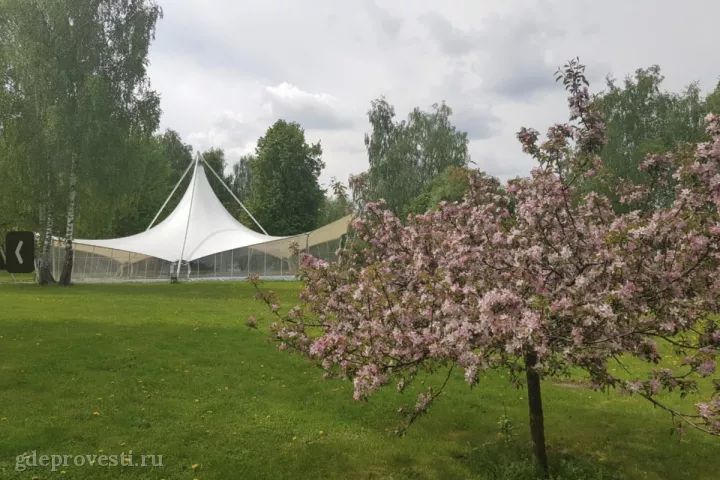 Loftgreen — Шатер «ЭльГунна» — летняя площадка в Москве, фото 4