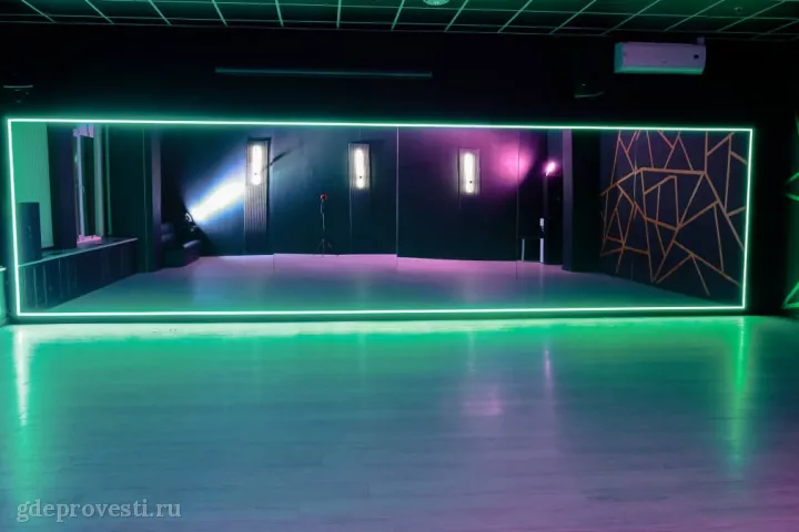 VIVA DANCE — BLACK GOLD — зал в Москве, фото 2