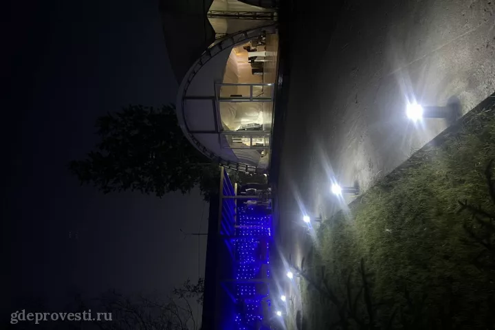 Шатер Хвойный — летняя площадка в Москве, фото 4