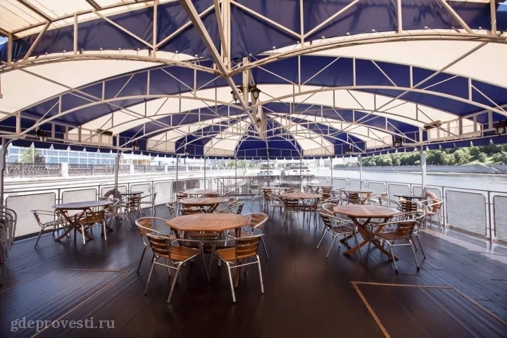 Речфлот — ретро-пароход «Анна Каренина» — теплоход в Москве, фото 3
