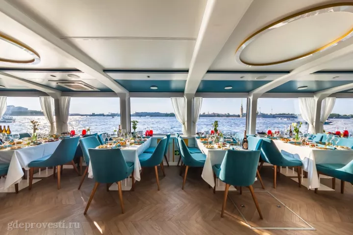 Нева Тревел — теплоход «Москва-101» — теплоход в Санкт-Петербурге, фото 2