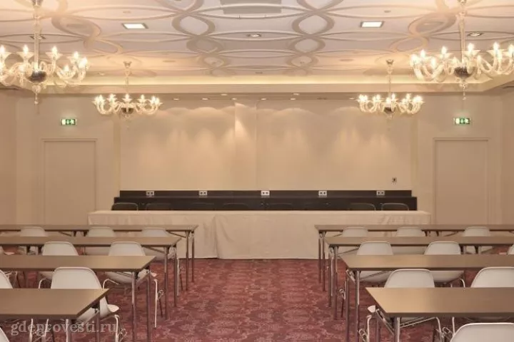 Mercure Москва Павелецкая — Зал «Бахрушин» — зал в отеле в Москве, фото 5