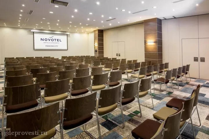 Novotel Москва Сити — Зал «Нью-Йорк» с малыми залами — зал в отеле в Москве, фото 6