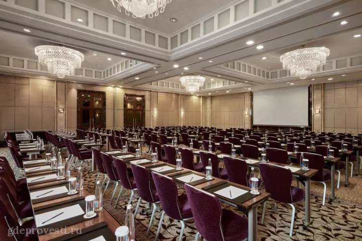 Hotel Continental (бывший InterContinental Москва Тверская) — Бальный зал «Родченко» — зал в отеле в Москве, фото 5