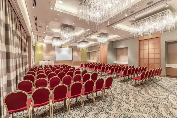 Swissôtel Красные Холмы Москва — Зал «Цюрих» — зал в отеле в Москве, фото 2