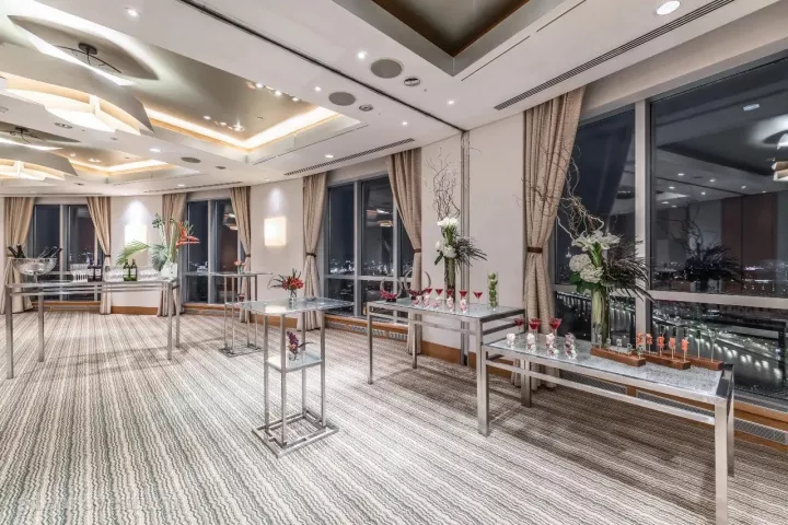 Swissôtel Красные Холмы Москва — Зал «Давос» — зал в отеле в Москве, фото 8