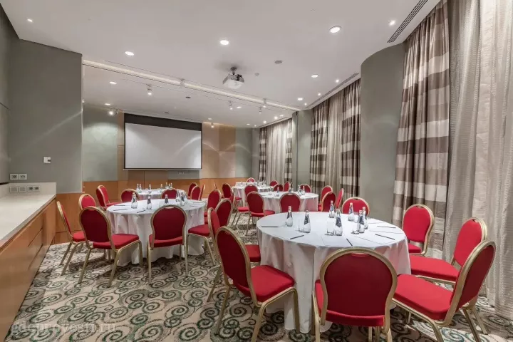 Swissôtel Красные Холмы Москва — Зал «Люцерн + Женева» — зал в отеле в Москве, фото 2