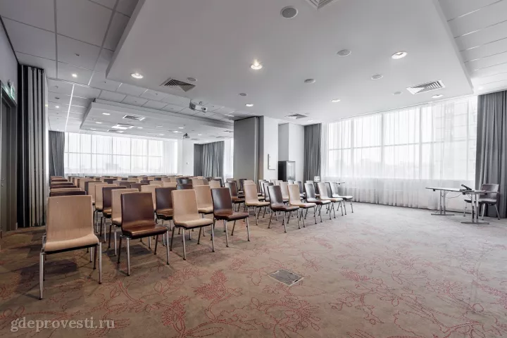 Mercure Тюмень Центр — Конференц-зал «Менделеев» — конференц-зал в Тюмени, фото 2