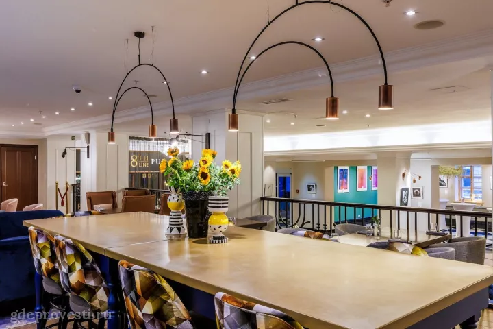 Vasilievsky Hotel — Ресторан, Арт-рум и Библиотека — зал в отеле в Санкт-Петербурге, фото 3