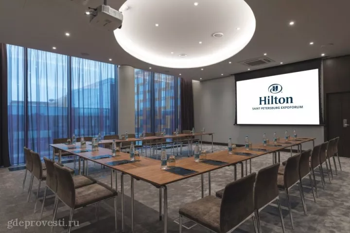 Hilton St. Petersburg ExpoForum — Конференц-зал 1+2 — конференц-зал в Санкт-Петербурге, фото 3