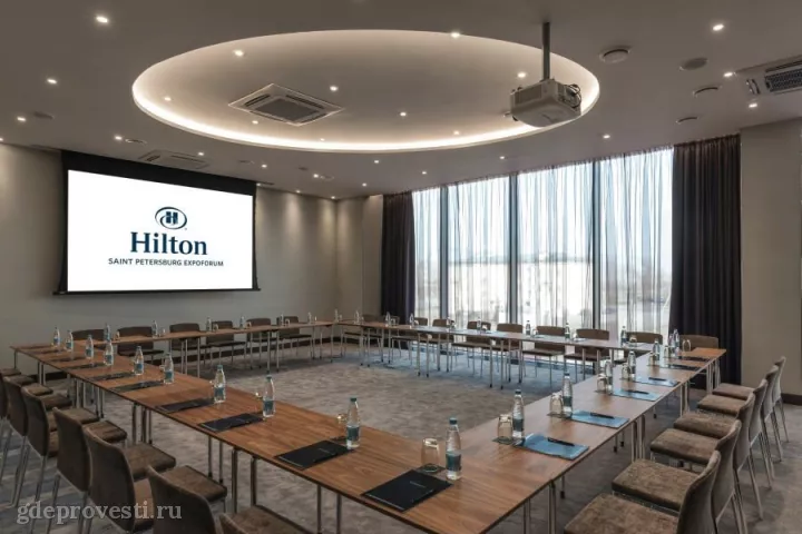 Hilton St. Petersburg ExpoForum — Конференц-зал 1+2 — конференц-зал в Санкт-Петербурге, фото 5