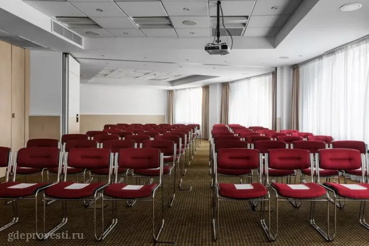 Novotel Санкт-Петербург Центр — Зал «Мадрид – Берлин» — зал в отеле в Санкт-Петербурге, фото 2