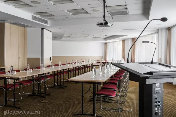 Novotel Санкт-Петербург Центр — Зал «Мадрид – Берлин» — зал в отеле в Санкт-Петербурге, фото 3