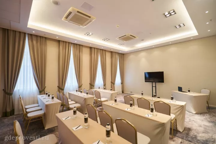 River Palace Hotel — Зал «Москва» — зал в отеле в Санкт-Петербурге, фото 2
