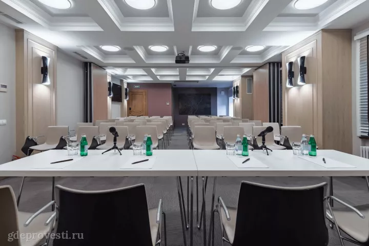 Отель «Гельвеция» — Конференц-зал «Базель» — конференц-зал в Санкт-Петербурге, фото 5