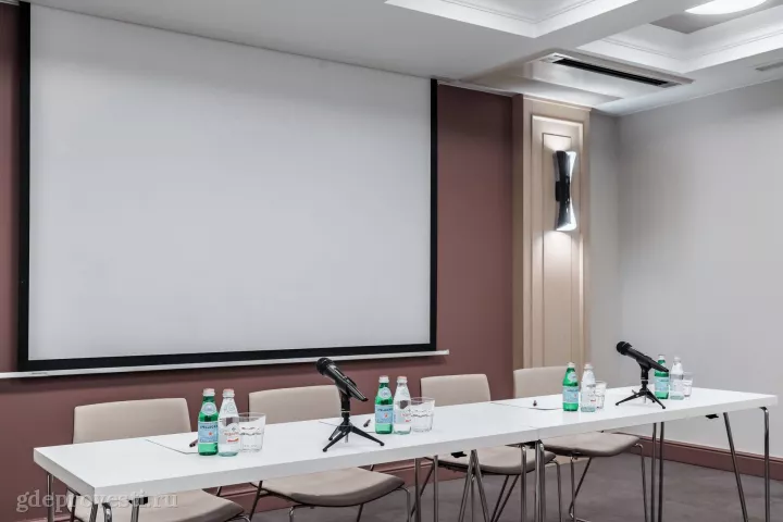 Отель «Гельвеция» — Конференц-зал «Базель» — конференц-зал в Санкт-Петербурге, фото 8