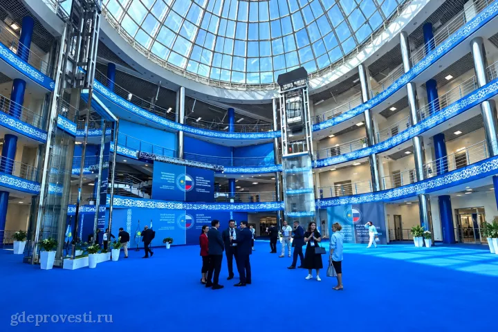 Конгресс-холл «Континент» — Атриум — конференц-зал в Омске, фото 5