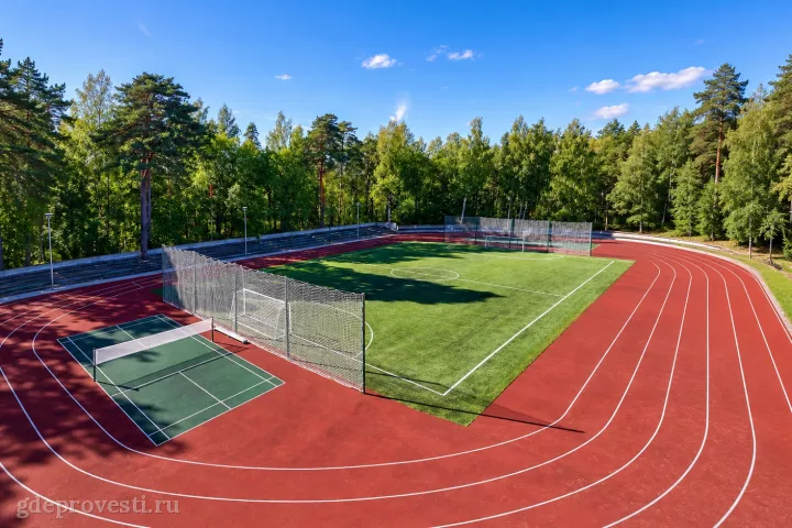 Загородный курорт «Аврора-Клуб» — спортивная площадка в Санкт-Петербурге