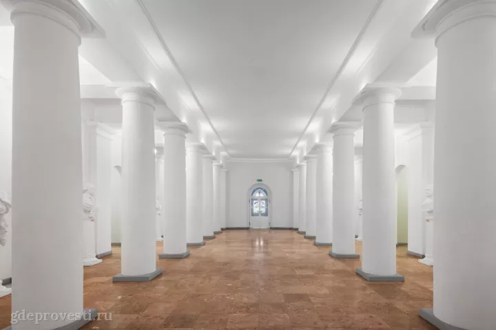 Петровский путевой дворец — Круглый зал — историческая площадка в Москве, фото 3