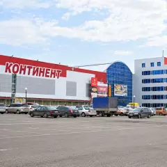 Площадь у ТК «Континент»