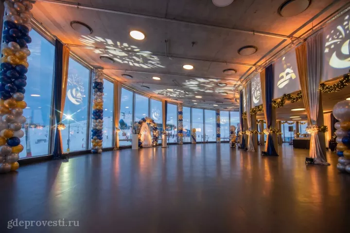 Ресторанный комплекс «Плато» — Кафе-бистро — летняя площадка в Кировске, фото 5