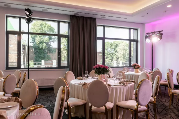 Отель Sheraton Nizhny Novgorod Kremlin — Зал «Пожарский» — зал в отеле в Нижнем Новгороде, фото 2