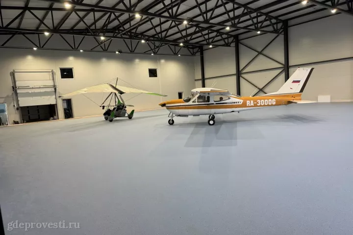 Аэродром «Новинки» — Ангар — загородная площадка в Серпухове