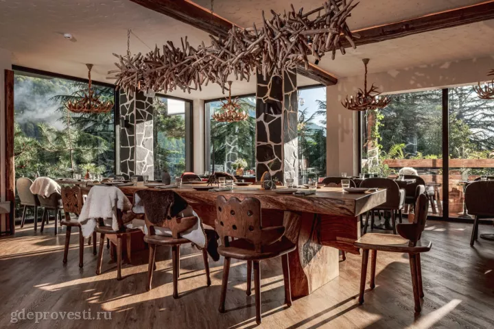 Ресторан «Co-Co Chalet» — банкетный зал в Сочи, фото 4