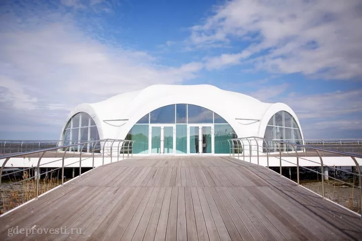 Загородный клуб «Адмирал» — Шатёр на воде — загородная площадка в Тюмени, фото 5