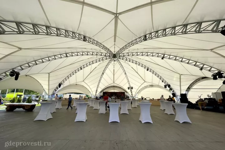 Sunset Beach — Шатёр у воды — летняя площадка в Москве, фото 2