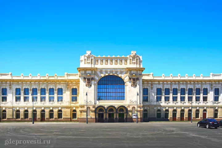 Кинопарк «Москино» — Павильон «Железнодорожный вокзал» — летняя площадка в Москве, фото 2