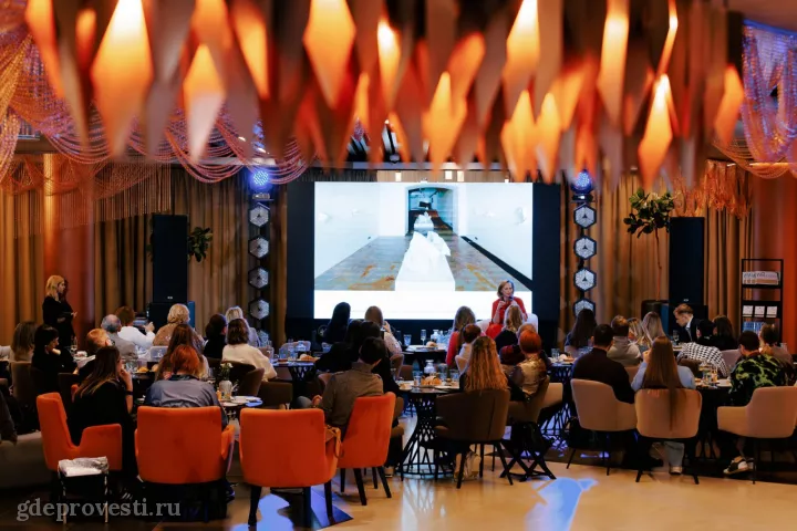 Загородный клуб «Репино-Ленинское» — Ресторан — загородная площадка в Санкт-Петербурге, фото 2